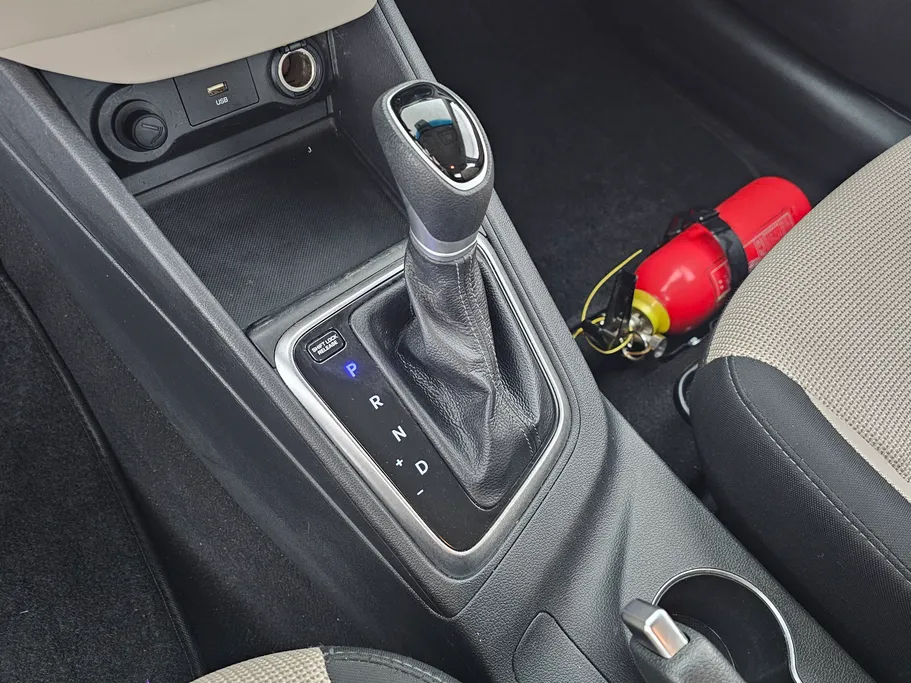 هيونداي اكسنت سمارت 2023 