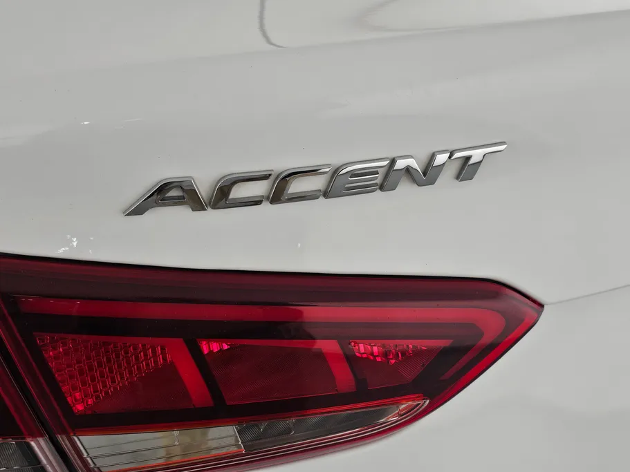 هيونداي اكسنت سمارت 2023 