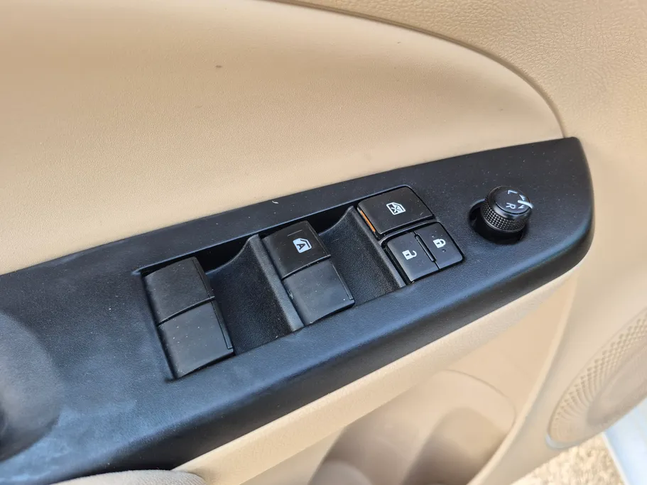 2021 تويوتا Yaris  Y 