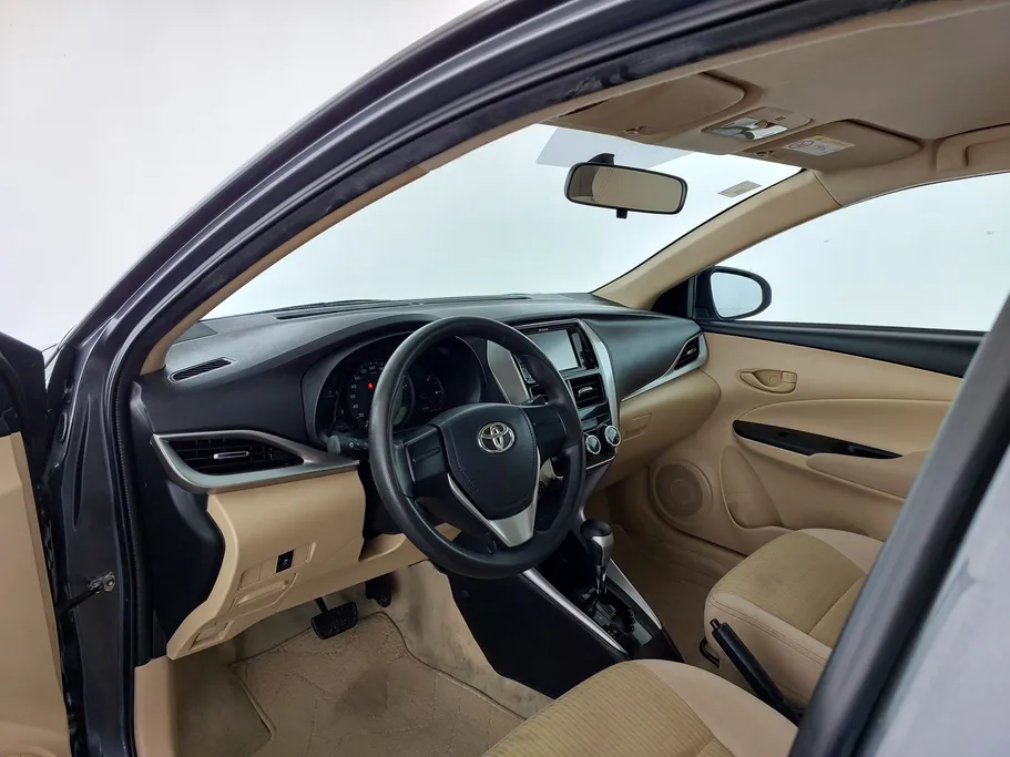 تويوتا يارس Y 2020 