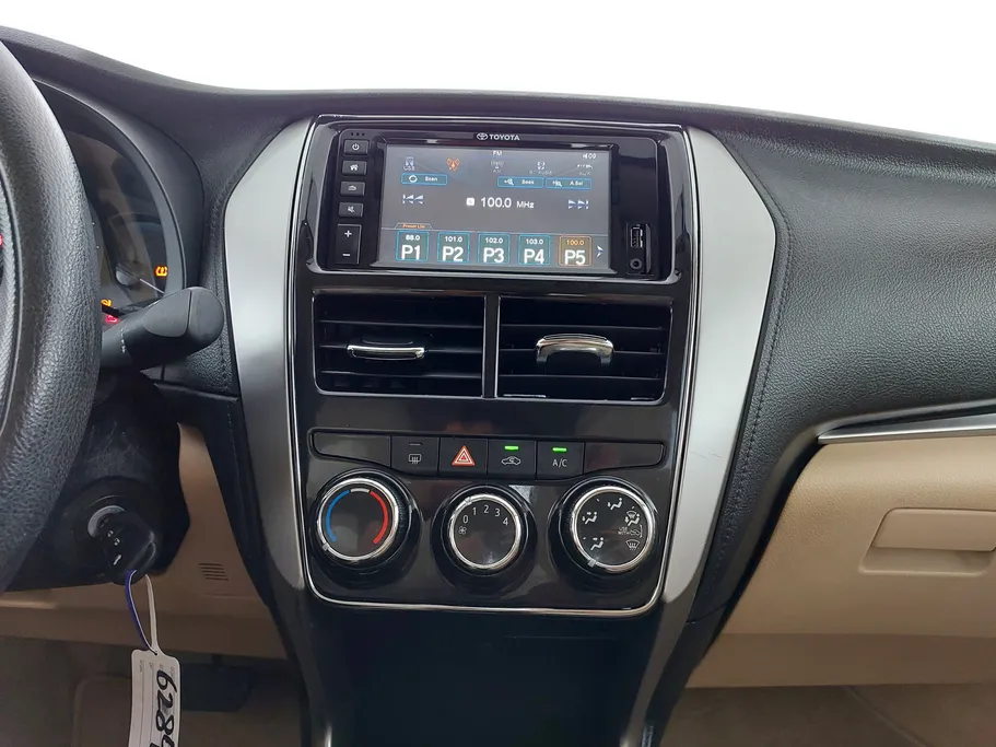 تويوتا يارس Y 2020 