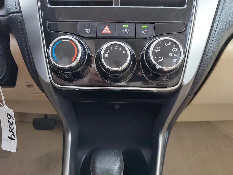 تويوتا يارس Y 2020 