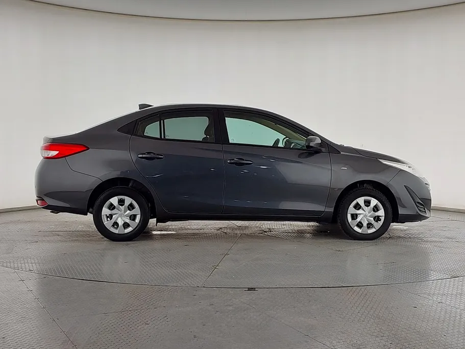 تويوتا يارس Y 2020 