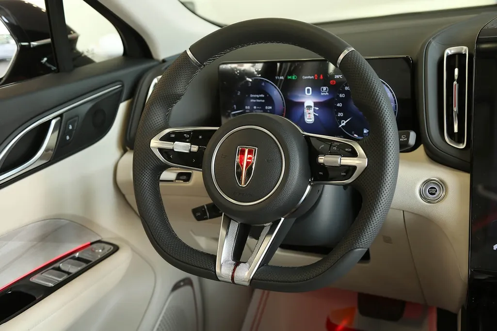 2025 Hongqi HS3 Flagship 