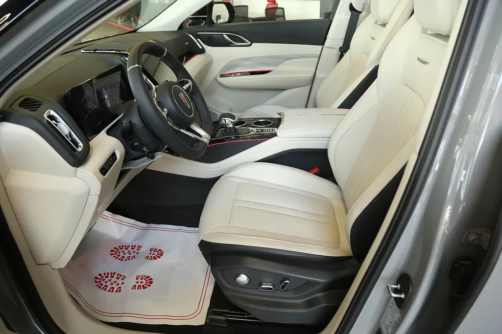 2025 Hongqi HS3 Flagship 