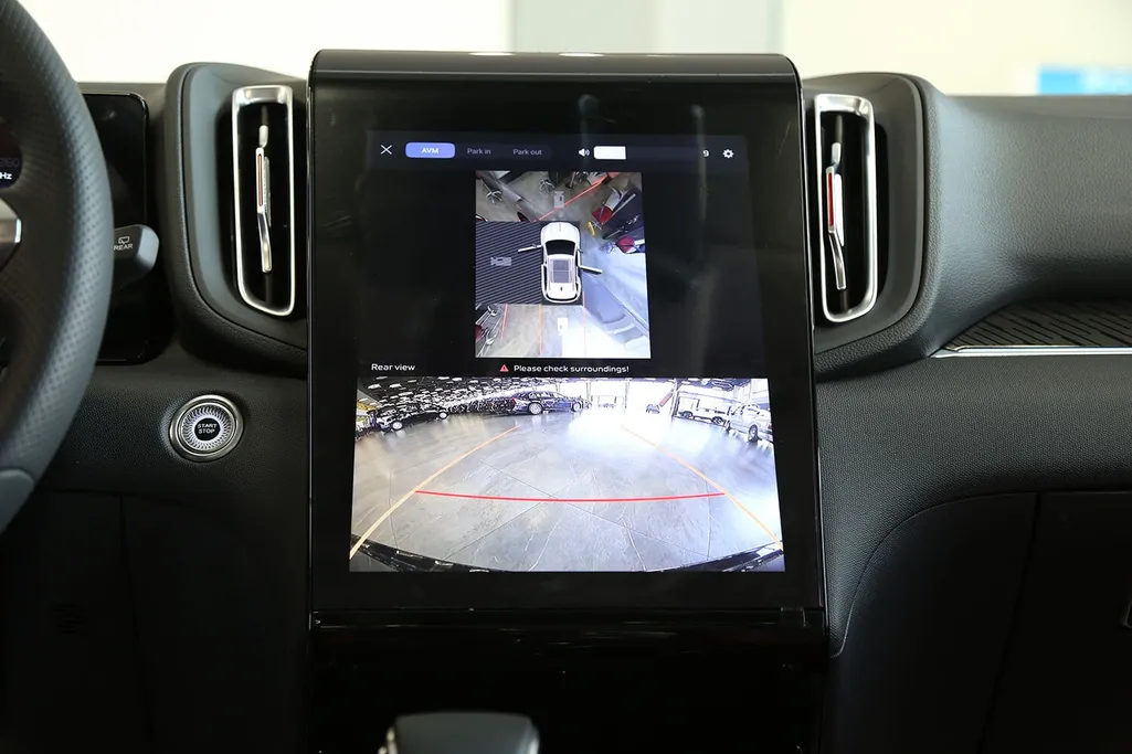 2025 Hongqi HS3 Flagship 