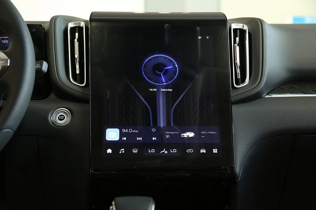 2025 Hongqi HS3 Flagship 