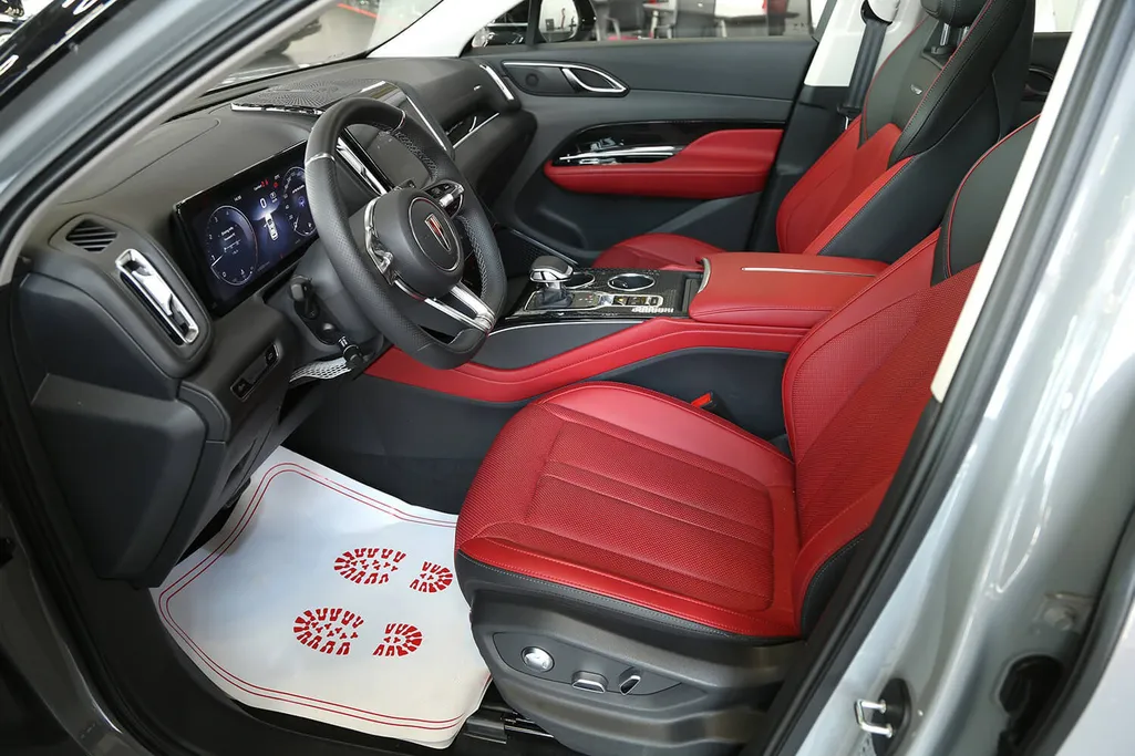 2025 Hongqi HS3 Flagship 