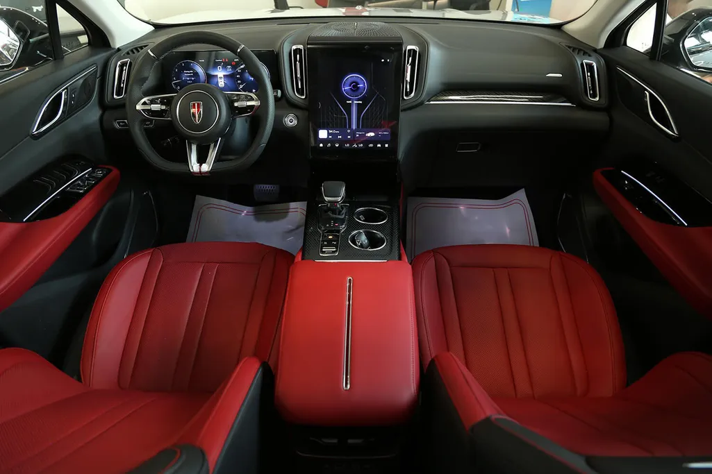 2025 Hongqi HS3 Flagship 