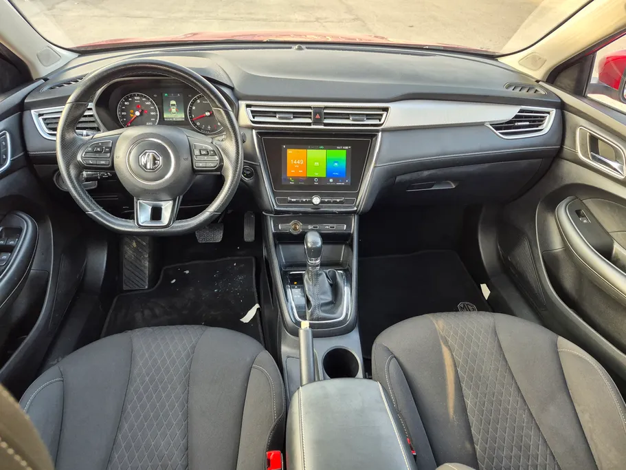 ام جي 5 COM 2022 