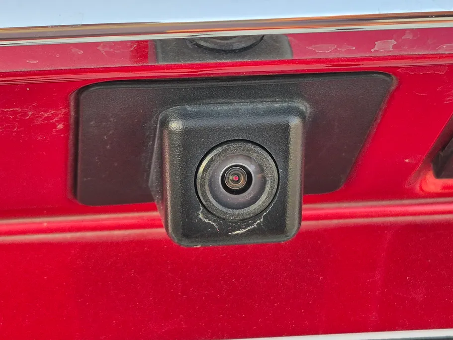 ام جي 5 COM 2022 