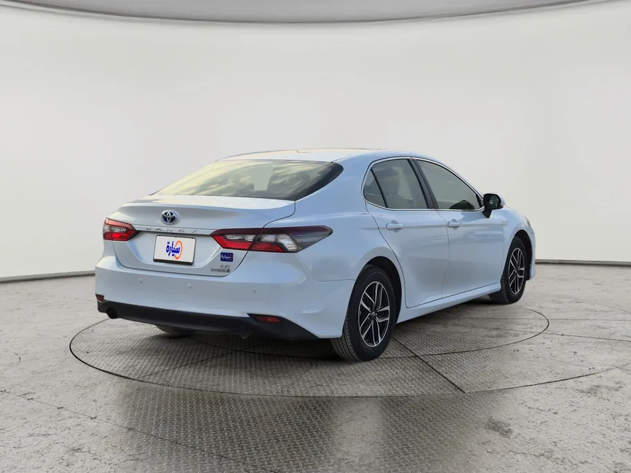 2024 Toyota Camry  LE HEV 