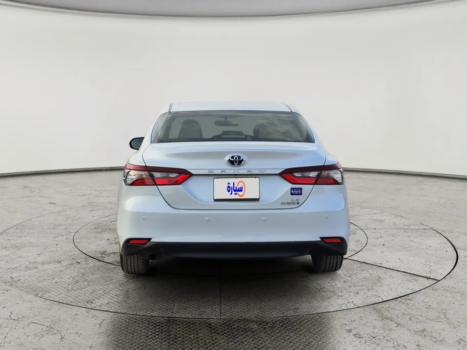 2024 Toyota Camry  LE HEV 