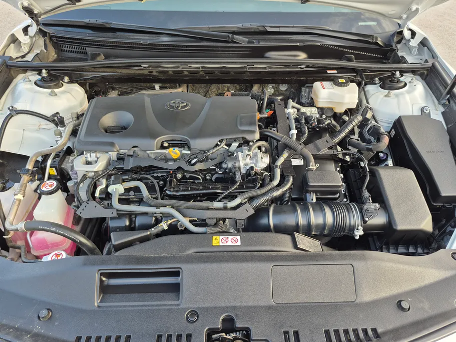 2024 Toyota Camry  LE HEV 