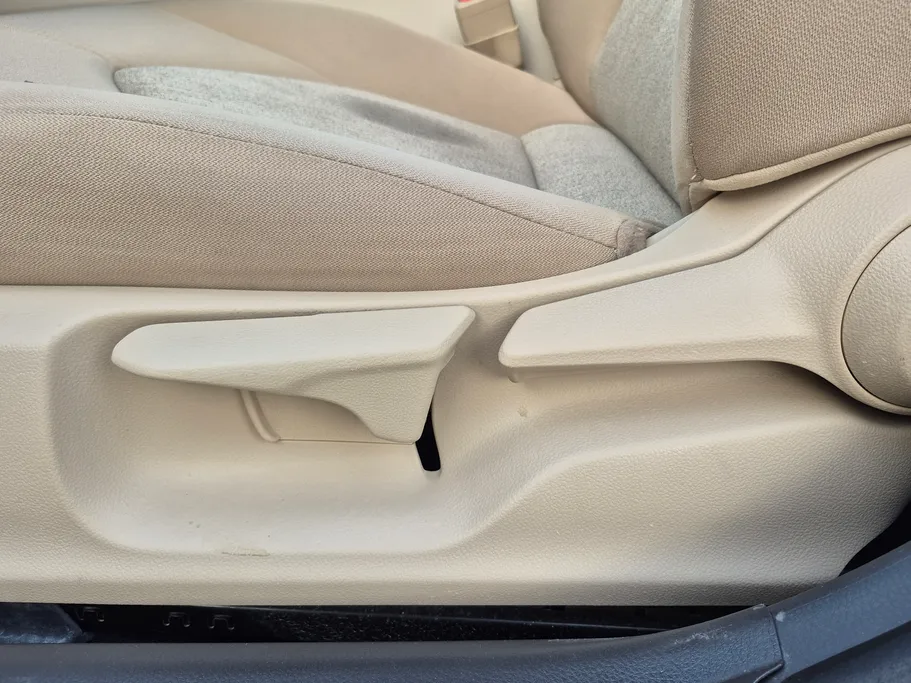 2024 Toyota Camry  LE HEV 