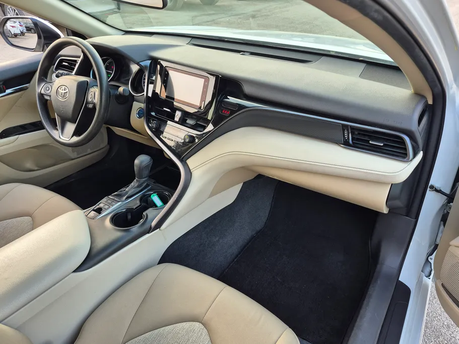 2024 Toyota Camry  LE HEV 