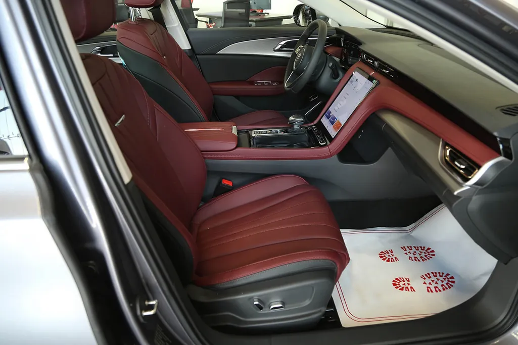 هونشي Ousado Luxury  2025 