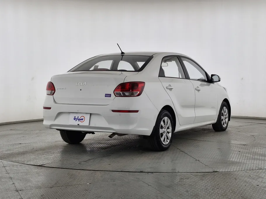 2022 Kia Pegas LX 
