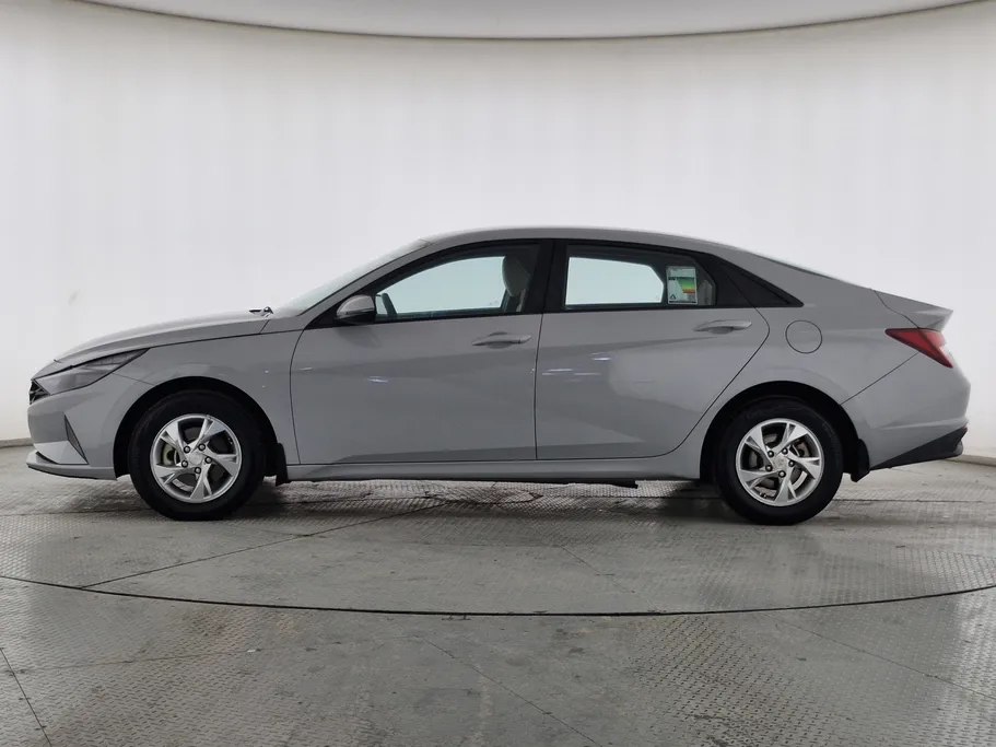 2023 Hyundai Elantra Fleet 