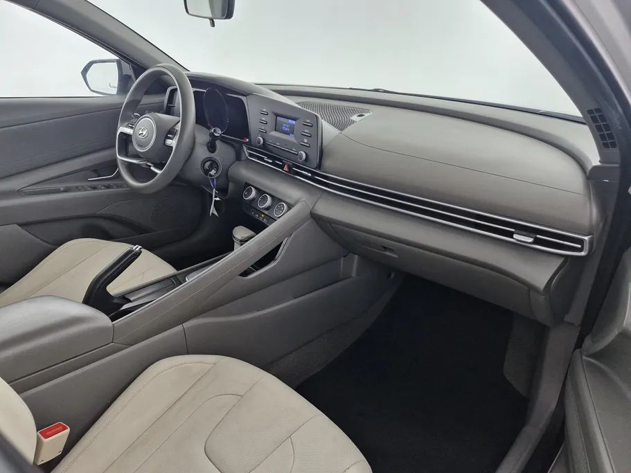 2023 Hyundai Elantra Fleet 