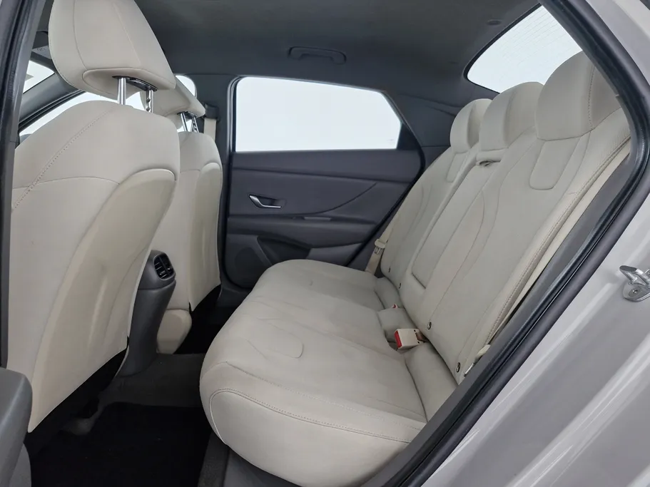 2023 Hyundai Elantra Fleet 