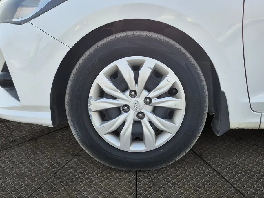 هيونداي اكسنت سمارت 2021 