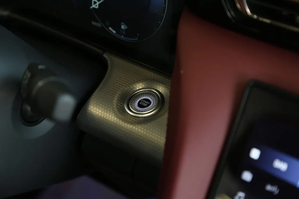 هونشي Ousado Flagship 2025 