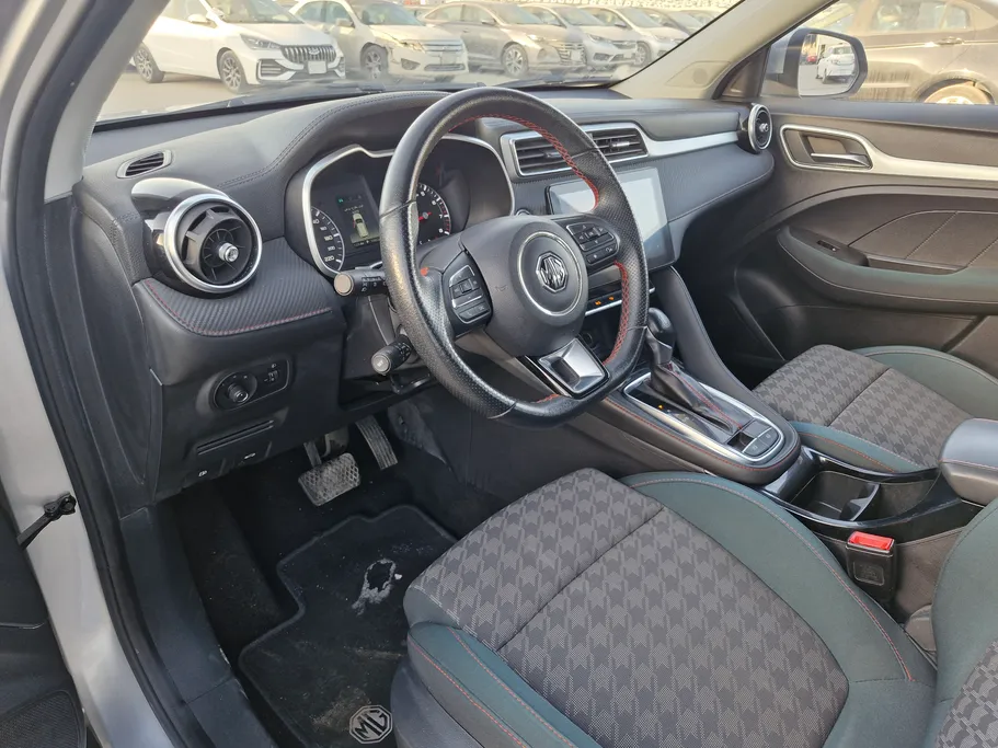 2022 ام جي ZS STD 