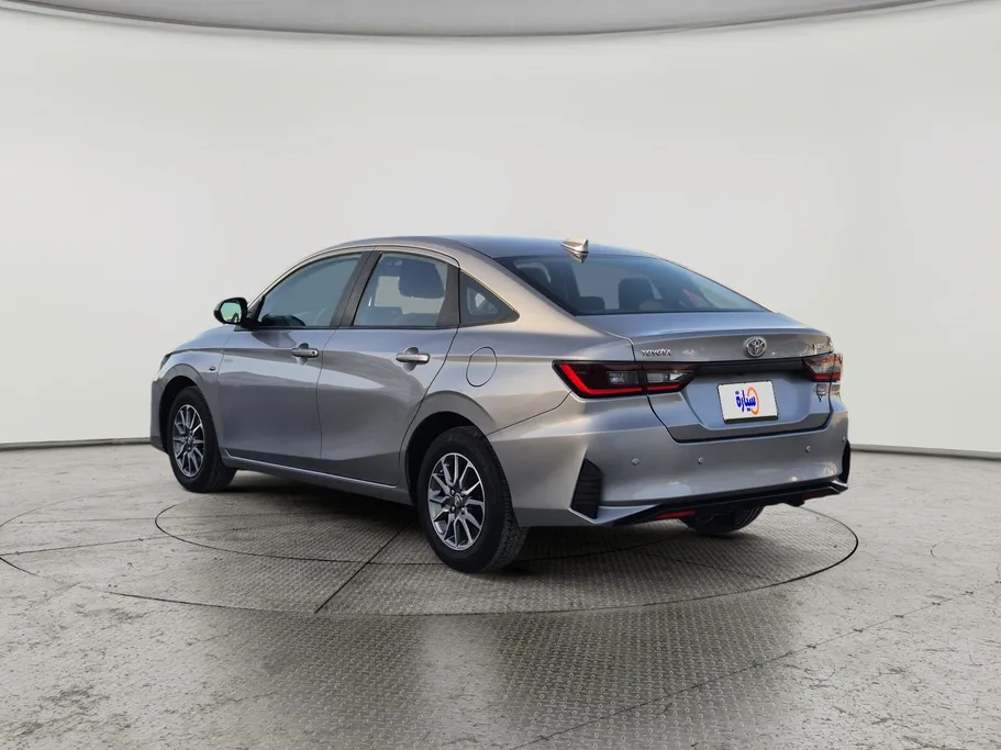 تويوتا يارس Y 2023 