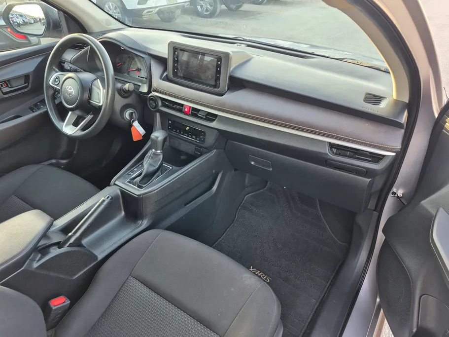 تويوتا يارس Y 2023 