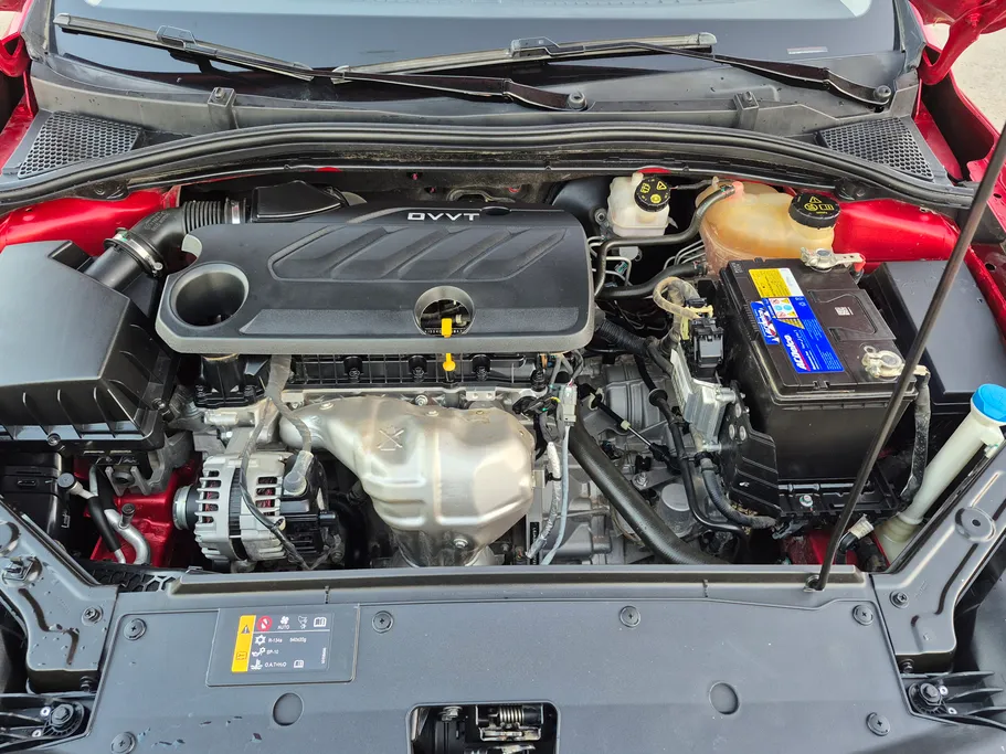 2022 ام جي 5 COM 