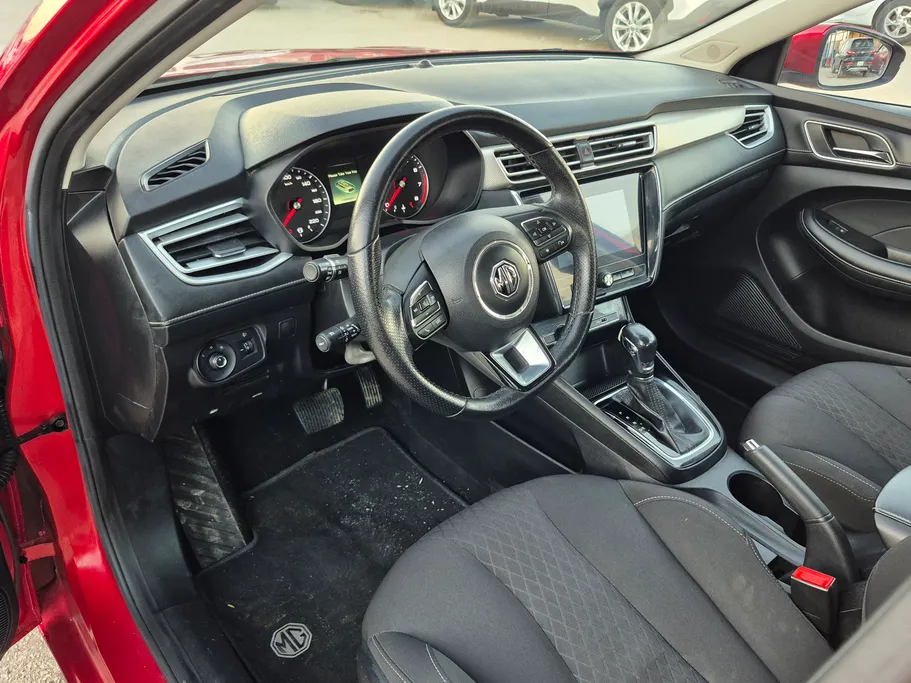 2022 ام جي 5 COM 