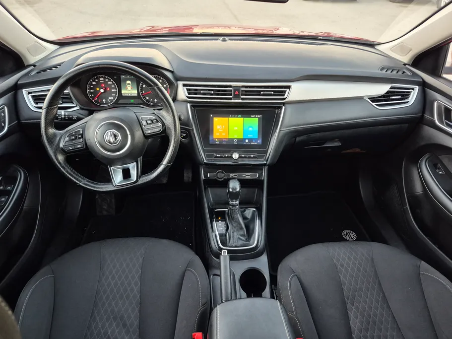 2022 ام جي 5 COM 