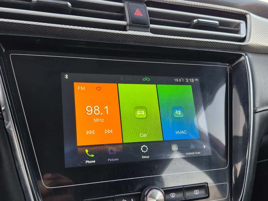 2022 ام جي 5 COM 