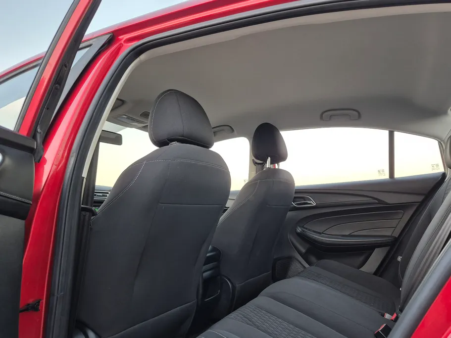 2022 ام جي 5 COM 