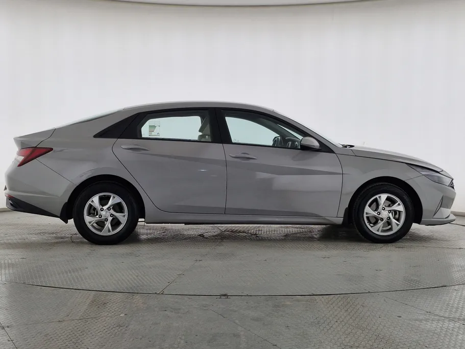 2022 Hyundai Elantra Fleet 