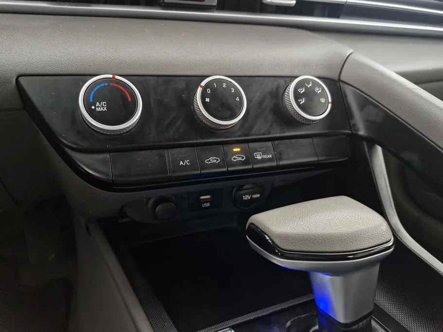 2021 Hyundai Elantra Fleet 