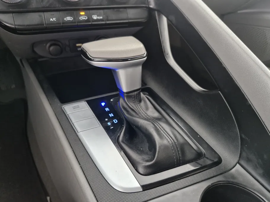 2021 Hyundai Elantra Fleet 