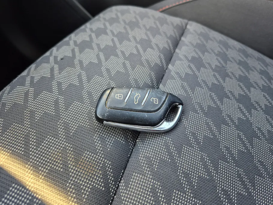 ام جي ZS STD 2023 