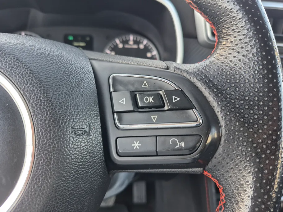 ام جي ZS STD 2023 