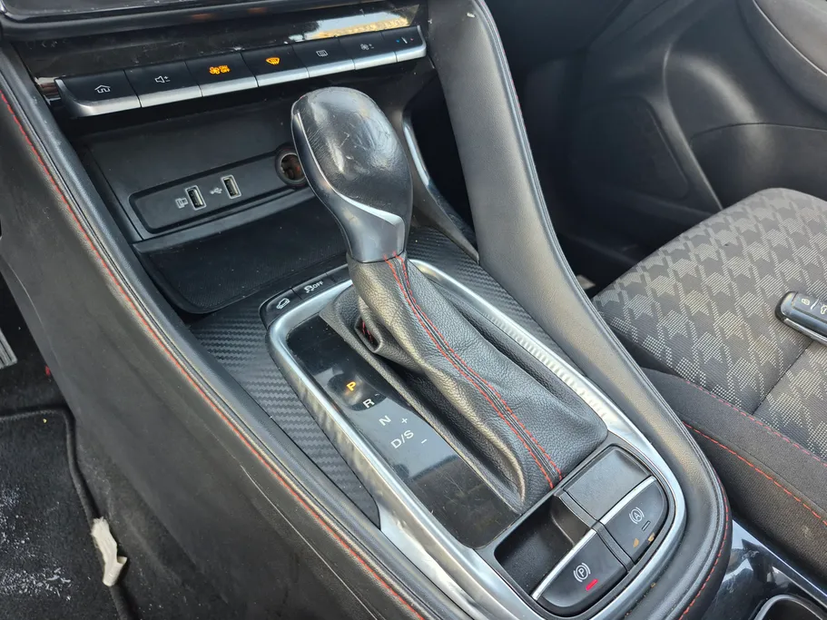 ام جي ZS STD 2023 