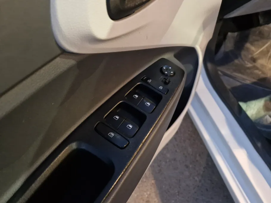 هيونداي Grand i10 فلييت 2023 