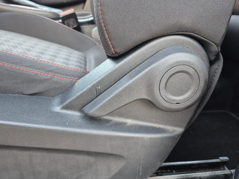 ام جي ZS STD 2023 