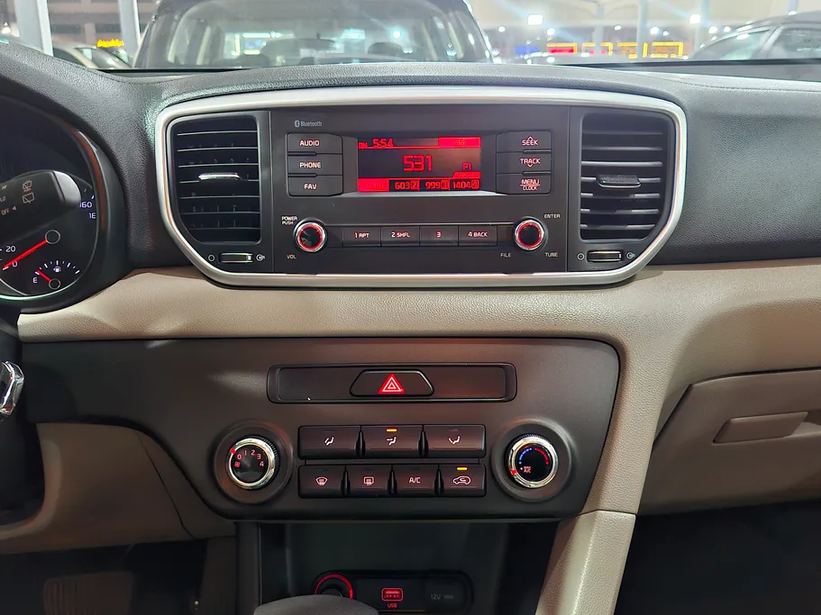 2022 Kia Sportage LX 