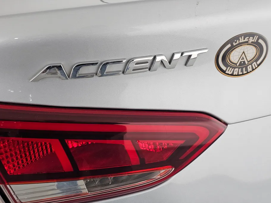 هيونداي اكسنت سمارت 2022 