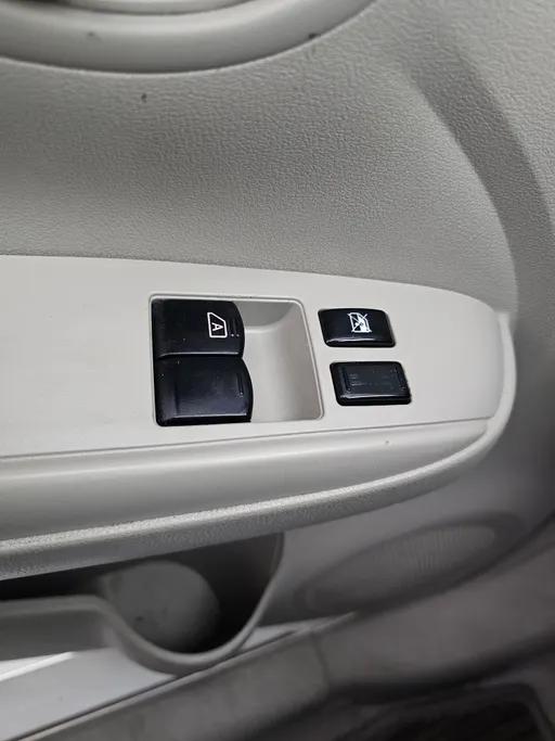 نيسان صني SV 2021 