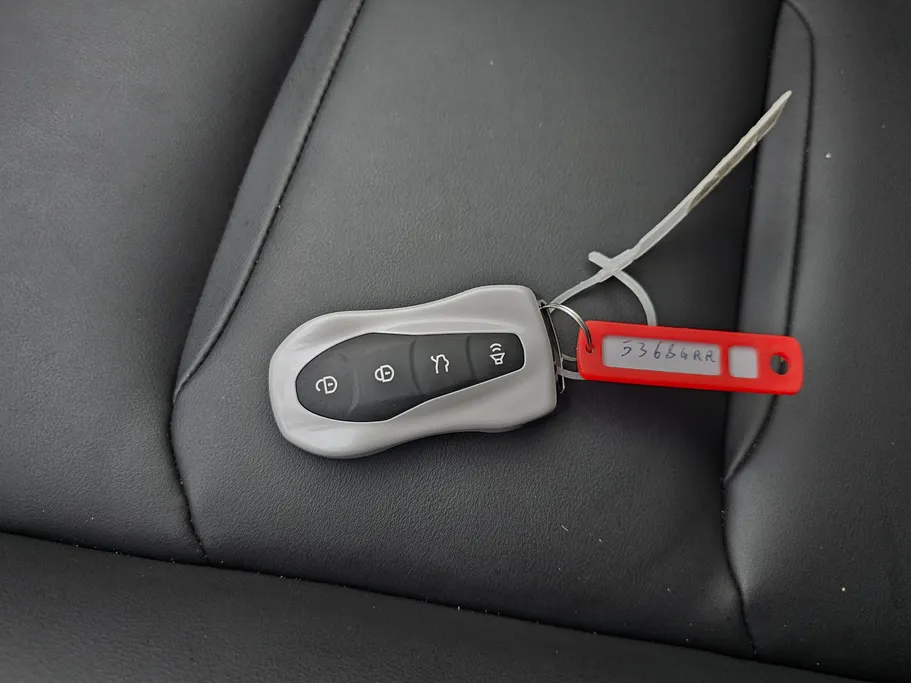 جيلي توجيلا Luxury GL 2023 