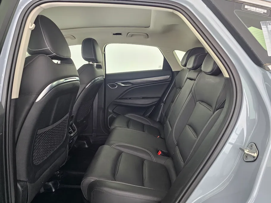 جيلي توجيلا Luxury GL 2023 