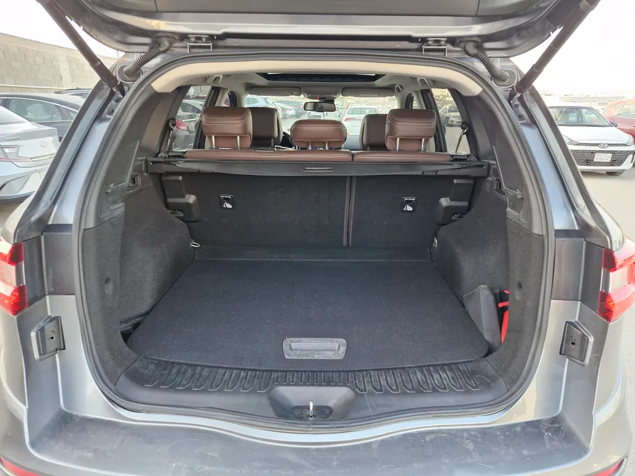 رينو كوليوس LE 2021 