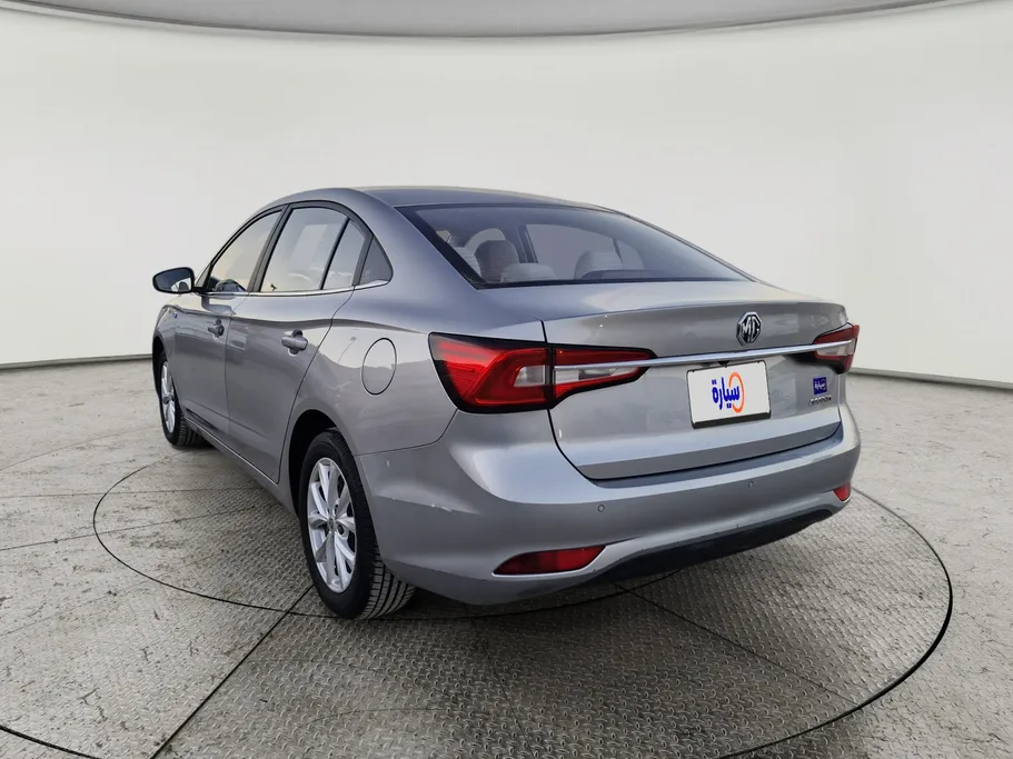 ام جي 5 COM 2022 